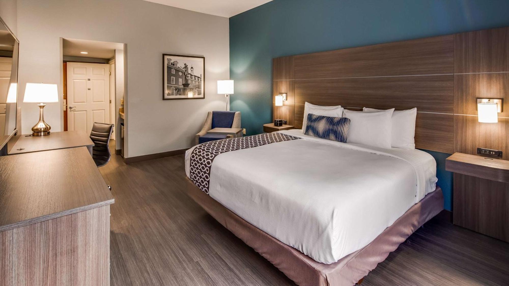 King Room with Bath Tub - Disability Access/Pet Friendly/Non-Smoking,1294321216:JPEG