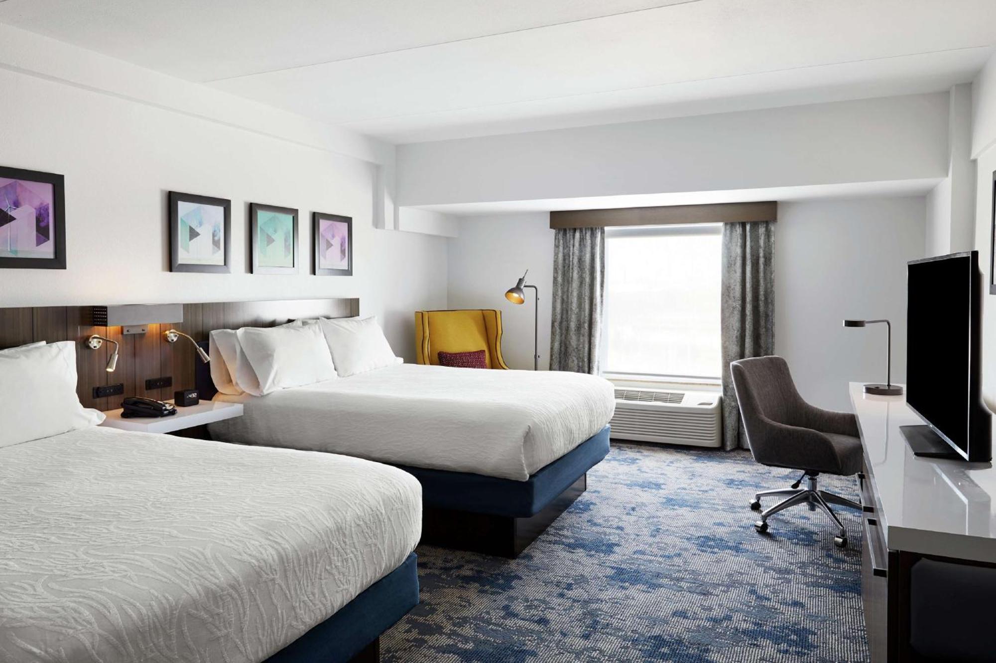 Queen Room with Two Queen Beds,1706627506:JPEG